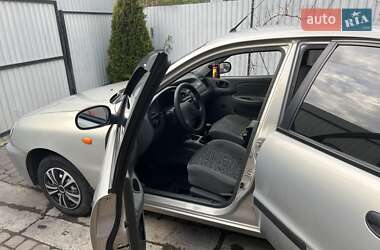 Седан Daewoo Lanos 2008 в 
