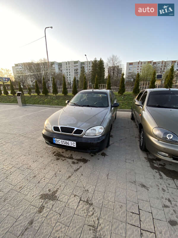 Седан Daewoo Lanos 2004 в 