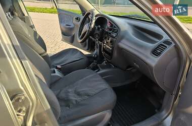 Седан Daewoo Lanos 2001 в Коломые