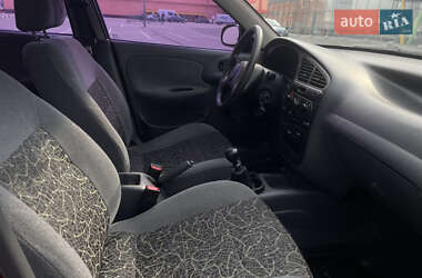 Седан Daewoo Lanos 2005 в 