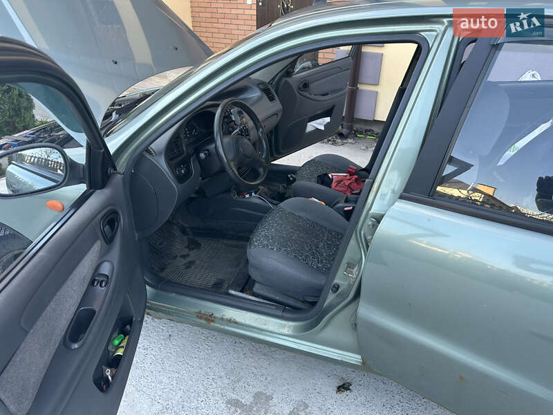 Седан Daewoo Lanos 2009 в Киеве