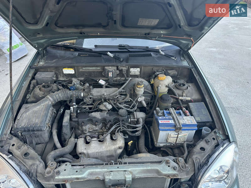 Седан Daewoo Lanos 2009 в Киеве