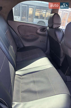 Седан Daewoo Lanos 2002 в 