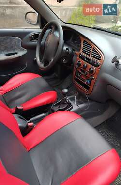 Хэтчбек Daewoo Lanos 1997 в 