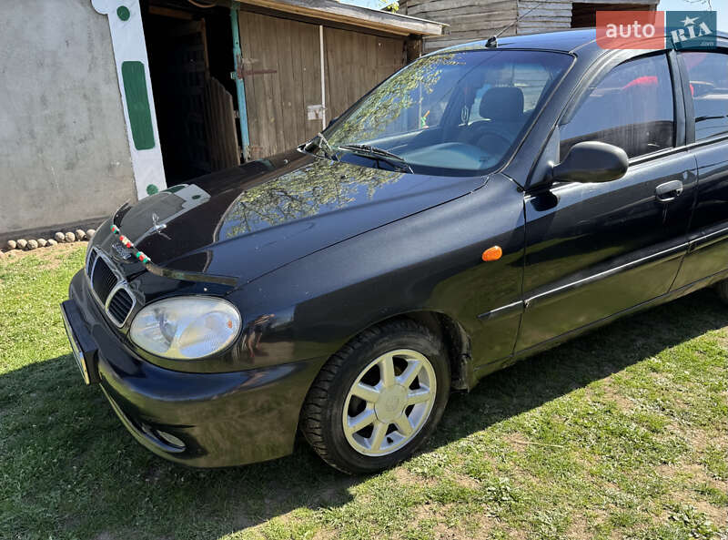 Седан Daewoo Lanos 2008 в Новой Ушице