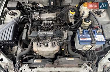 Седан Daewoo Lanos 2003 в 