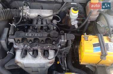 Седан Daewoo Lanos 2004 в 