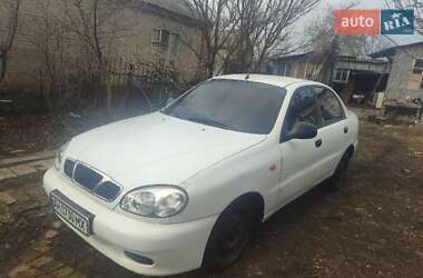 Седан Daewoo Lanos 2011 в 