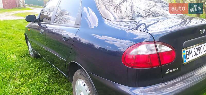 Седан Daewoo Lanos 2004 в Ромнах