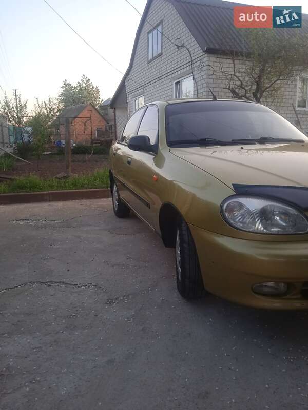 Седан Daewoo Lanos 2007 в Каневе