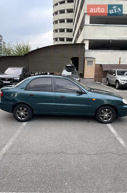 Седан Daewoo Lanos 2006 в Киеве