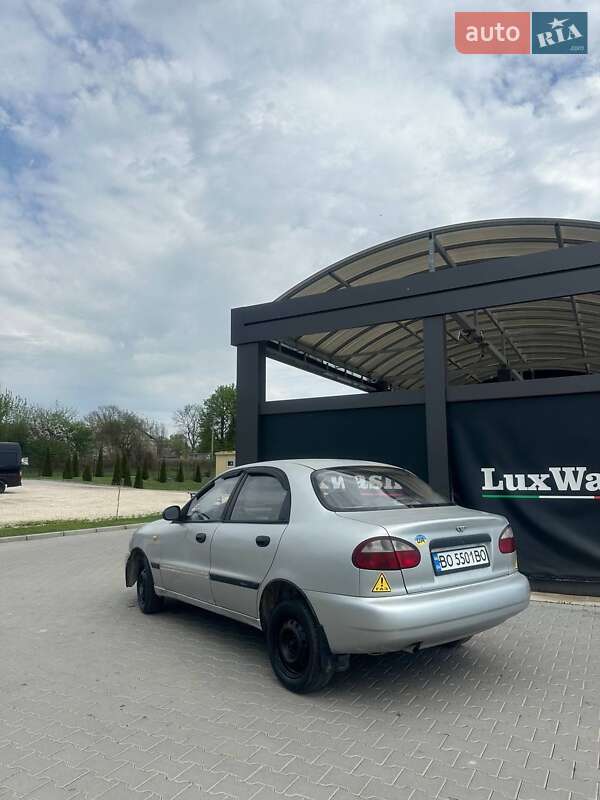 Седан Daewoo Lanos 2008 в Шумске