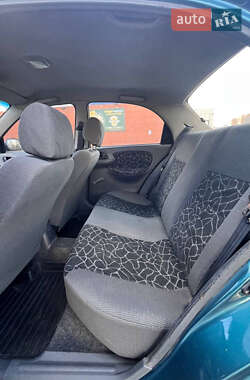 Седан Daewoo Lanos 2003 в 
