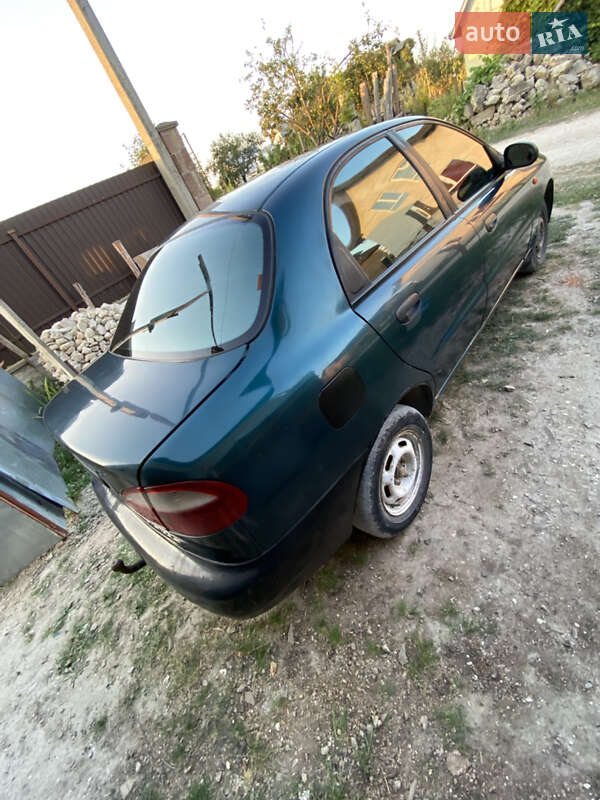 Седан Daewoo Lanos 2003 в Тернополе