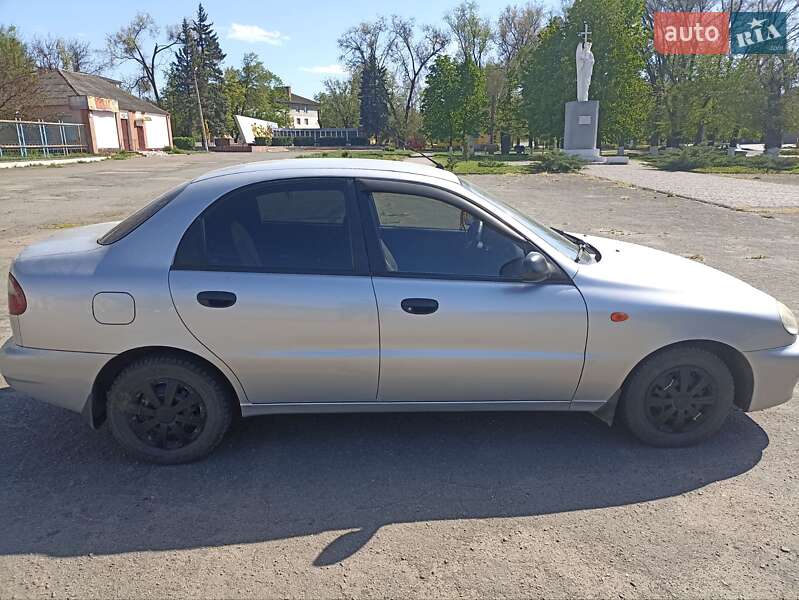 Седан Daewoo Lanos 2007 в Широкому
