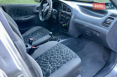 Седан Daewoo Lanos 2004 в 