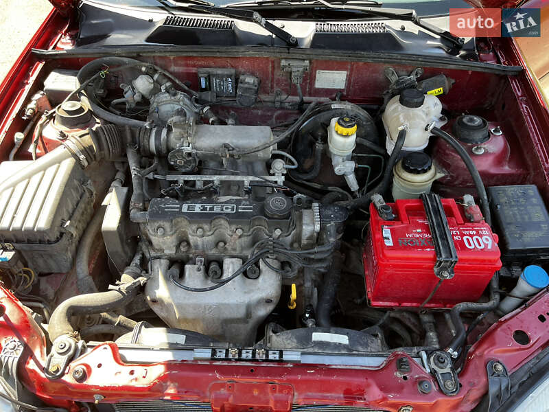 Седан Daewoo Lanos 2008 в Новому Розділі