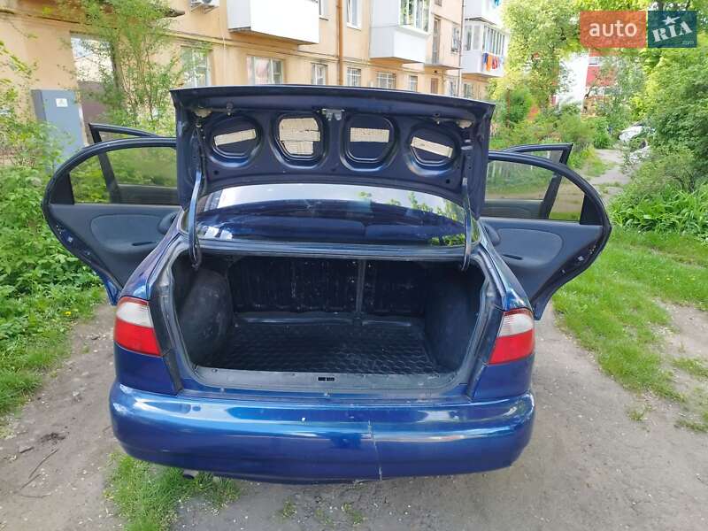 Седан Daewoo Lanos 2006 в Львове