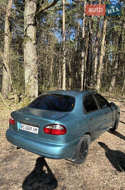 Седан Daewoo Lanos 1998 в Львові