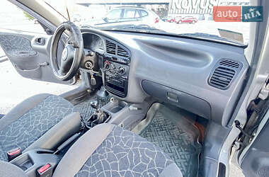 Седан Daewoo Lanos 2004 в 