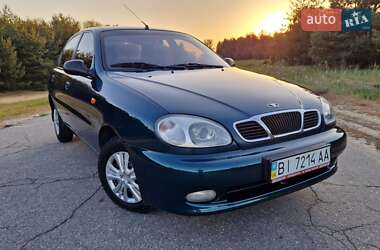 Седан Daewoo Lanos 2004 в Кременчуці