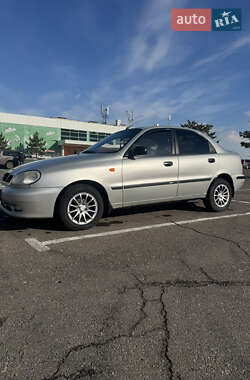 Седан Daewoo Lanos 2004 в 