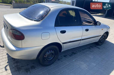 Седан Daewoo Lanos 2004 в 