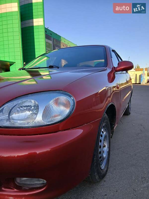 Седан Daewoo Lanos 1998 в Николаеве
