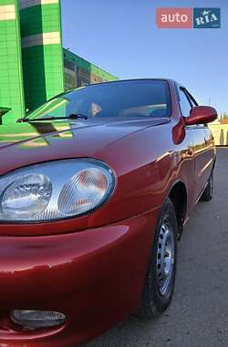Седан Daewoo Lanos 1998 в 