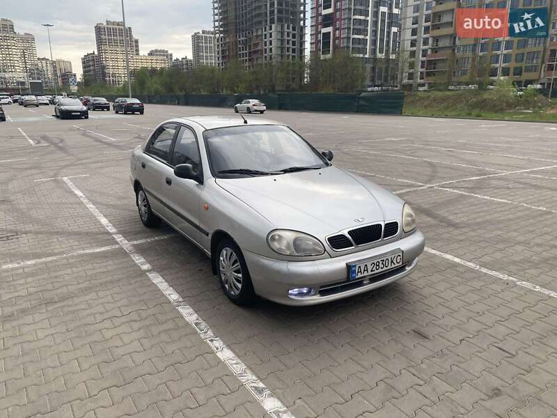 Седан Daewoo Lanos 2003 в 