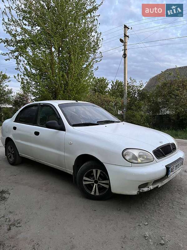 Седан Daewoo Lanos 2004 в 