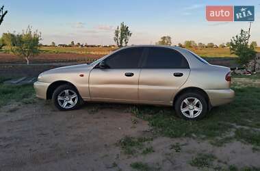 Седан Daewoo Lanos 2008 в Вараші