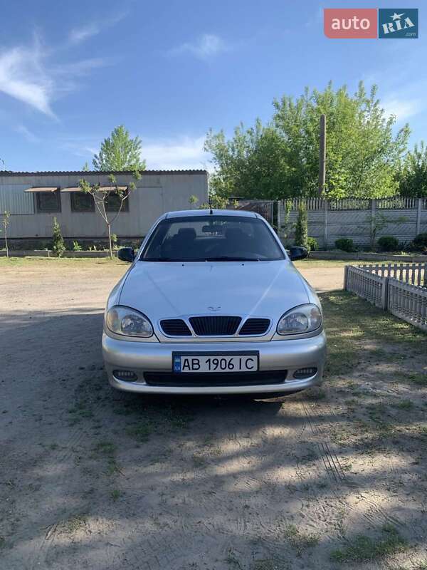 Седан Daewoo Lanos 2004 в 