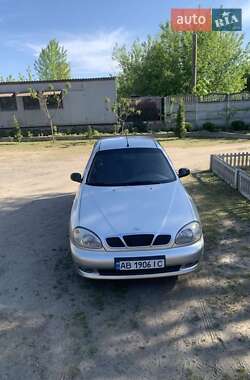 Седан Daewoo Lanos 2004 в 