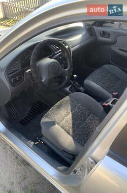 Седан Daewoo Lanos 2004 в 