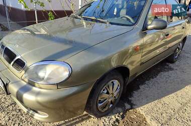 Седан Daewoo Lanos 2002 в Кривом Роге