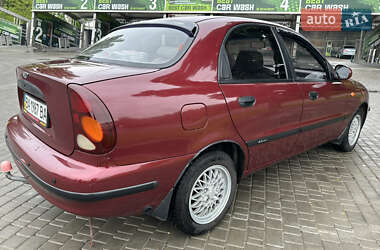 Седан Daewoo Lanos 2011 в 