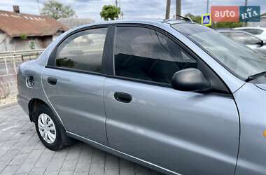Седан Daewoo Lanos 2009 в 
