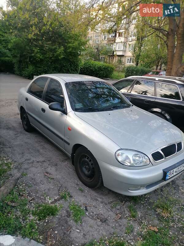 Daewoo Lanos 2002