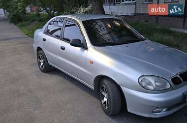 Седан Daewoo Lanos 1998 в Дніпрі