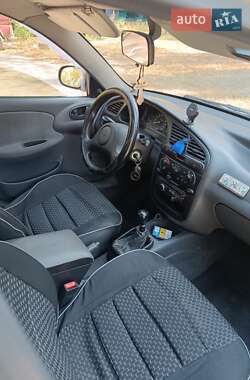Седан Daewoo Lanos 2004 в 