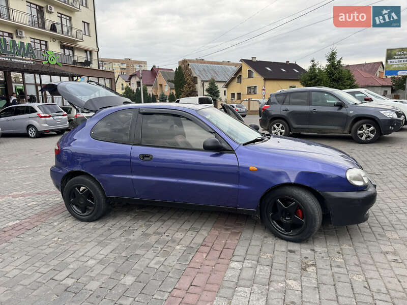 Хетчбек Daewoo Lanos 1998 в Мукачевому