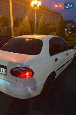 Седан Daewoo Lanos 2002 в 