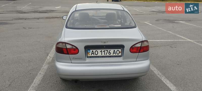 Седан Daewoo Lanos 2008 в Ужгороде
