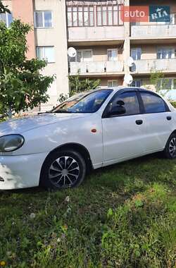 Седан Daewoo Lanos 2003 в Копычинце
