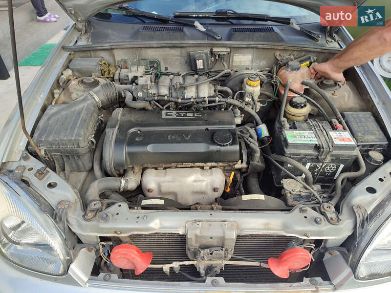 Седан Daewoo Lanos 2008 в Березане