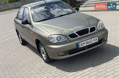Седан Daewoo Lanos 2003 в Житомире