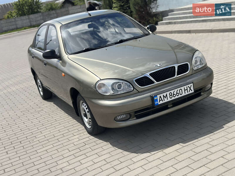 Седан Daewoo Lanos 2003 в 