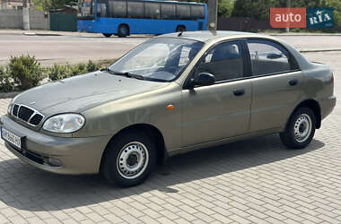 Седан Daewoo Lanos 2003 в 