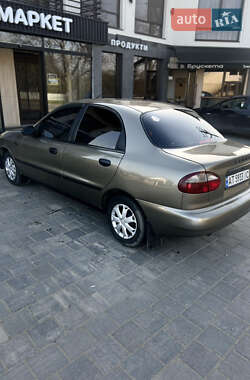 Седан Daewoo Lanos 2005 в Косові